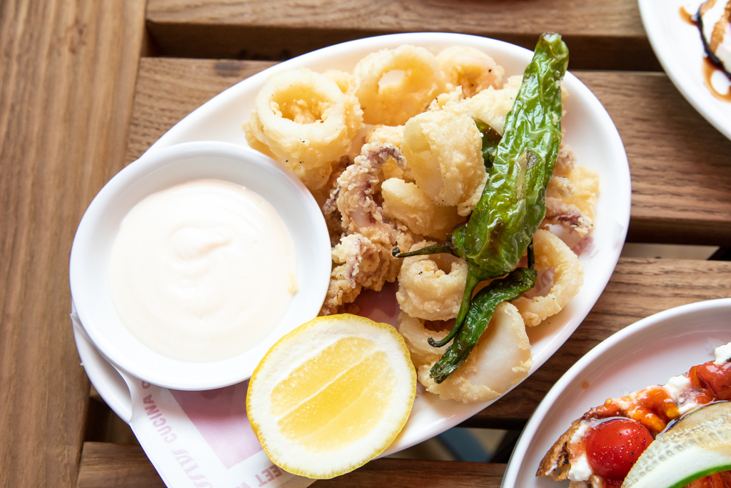 cassius toronto calamari fritti